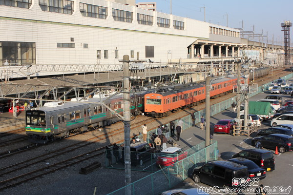 熊谷駅で留置中の1003F