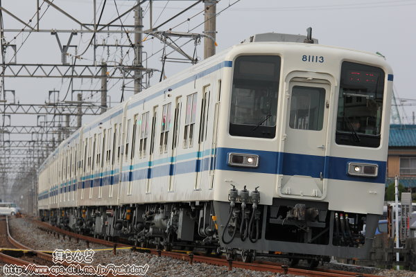 81113F