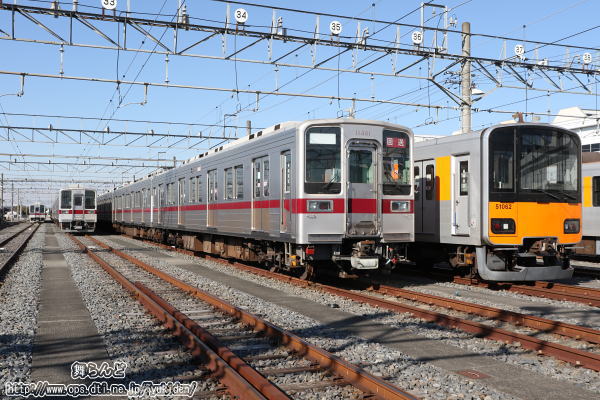 留置中の車両達