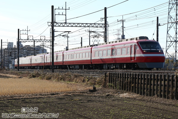 館林から南栗橋へと向かう1800系のカラーリングが施された205F