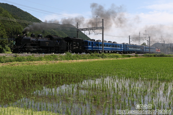 新鹿沼から下今市へと向かうSL大樹