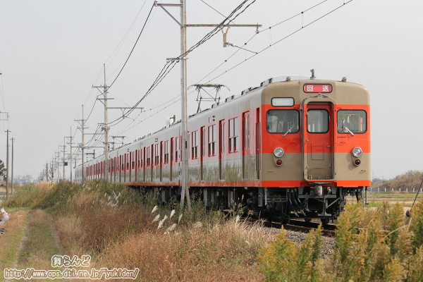 H̓cs8111F