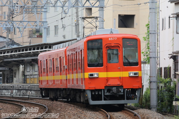 亀戸水神発車（標準色リバイバルカラー8577F）