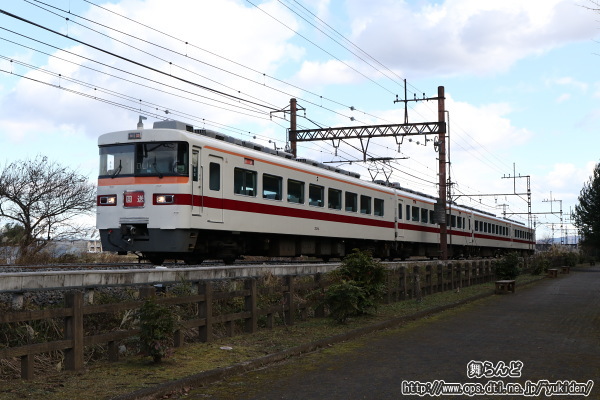 役目を終えて東武日光まで回送される350系
