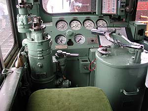 運転席(ED5083:その2)