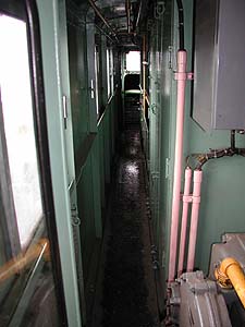 車内通路(その1)