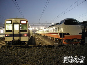 8000nƁEEE