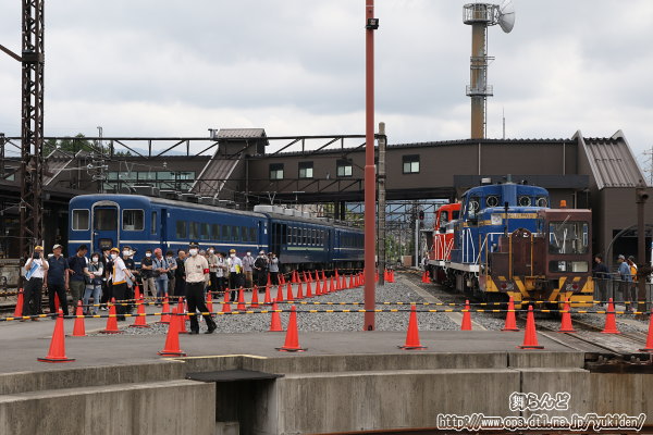 機関区前から撮影した下今市駅
