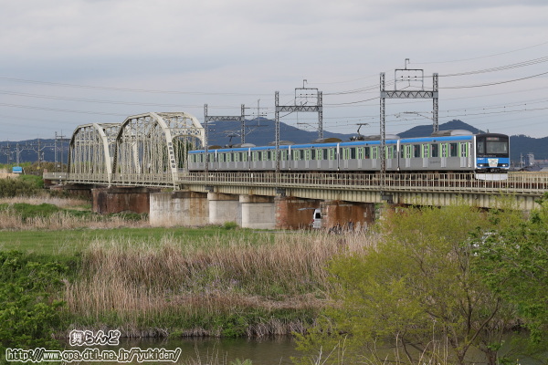 渡良瀬川橋梁を渡る61617F（春の花めぐり号）