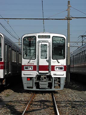 31609F