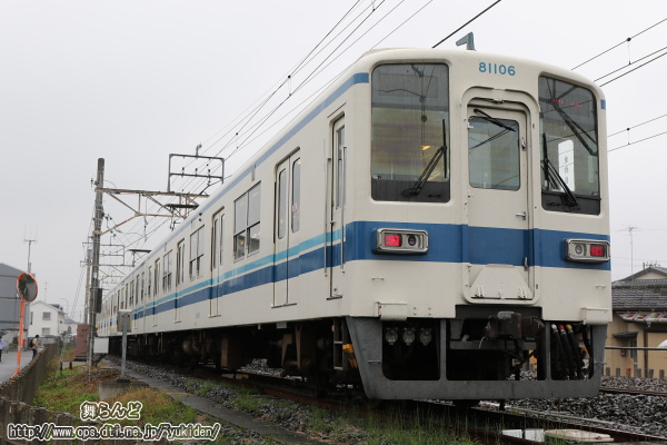 12系・14系に連結された81106F（上り方）