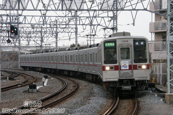 11658FîQj
