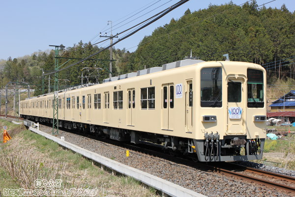 これからの場所を行く81111F