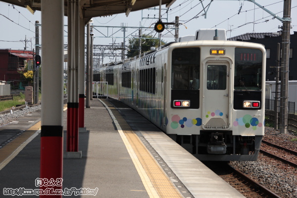 ツアー客を降ろして回送で戻って来たスカイツリー