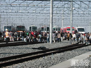 車両撮影会場