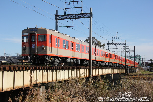 8111Fut@tFX^v