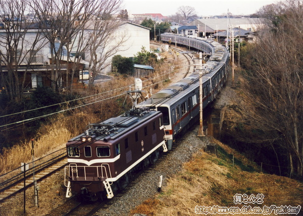 31601F{31401F񑗗