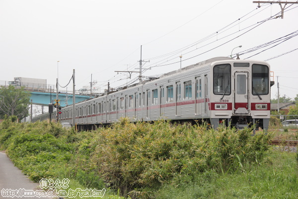 31608F{31408F񑗗ԁîQj