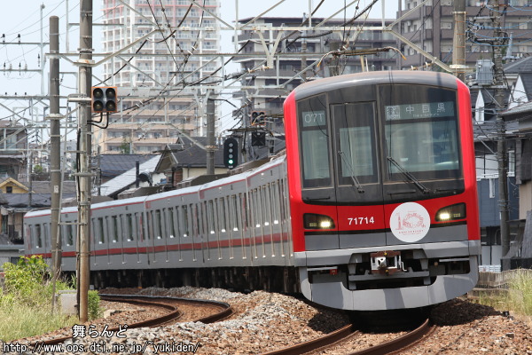 東京スカイツリータウン開業10周年記念ヘッドマークを付けた71714F