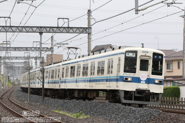 東京スカイツリータウン開業10周年記念ヘッドマークを付けた8159F（その1）