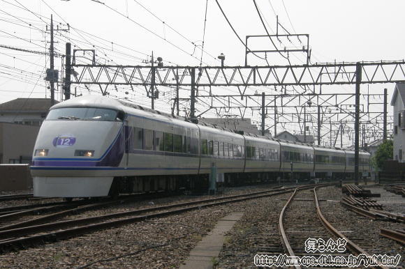 J12Oi105Fj